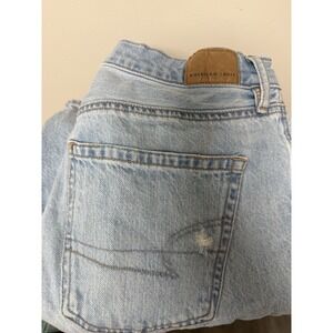 American Eagle‎ 90's Straight Women's Distressed Jeans Size 8